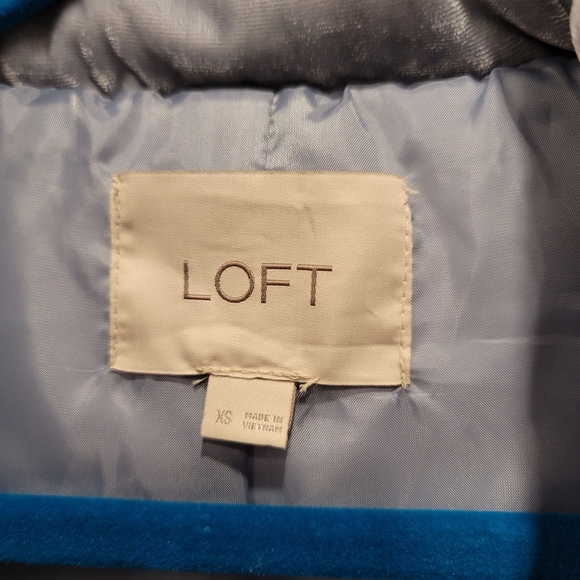 LOFT Velvet Puffer Vest - XS - Picture 5 of 7